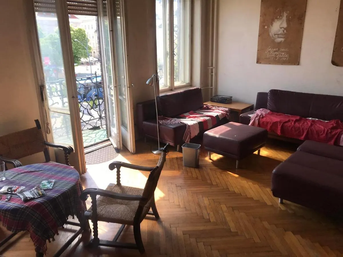 Spacious Apartman In The Center Budapest Apartment